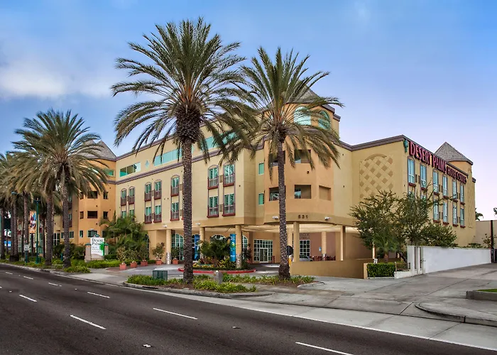 Desert Palms Hotel & Suites Anaheim Resort